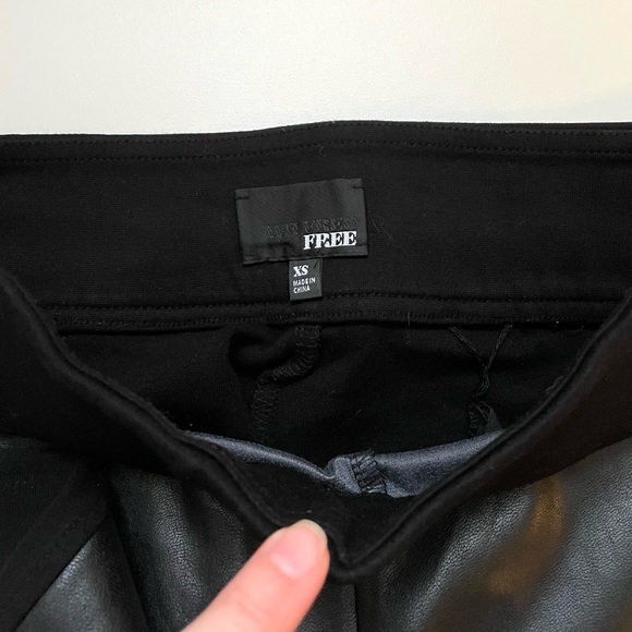 Wilfred Free Black Leather Stretch Leggings - Picture 4 of 5